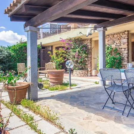 Apartment - Sea View With Veranda! Golfo Aranci